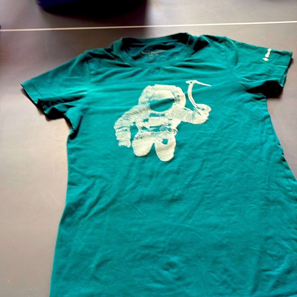 Kids Large/extra small men’s black diamond T-shirt